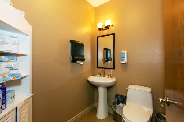 404 E Elm St, Caldwell, ID 83605